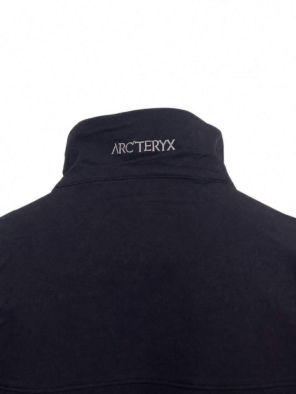 Arc'teryx Men's Hooded Softshell Jacket – Classic Black | Outdoor & Everyday Wear