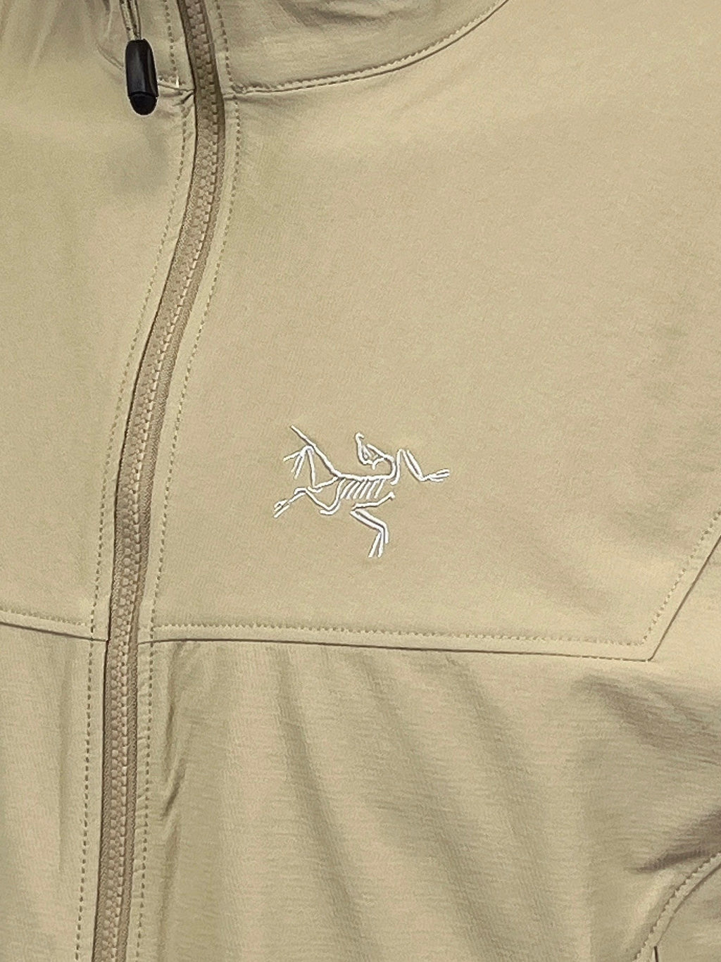 Arc'teryx Men's Hooded Softshell Jacket – Khaki | Outdoor & Everyday Wear