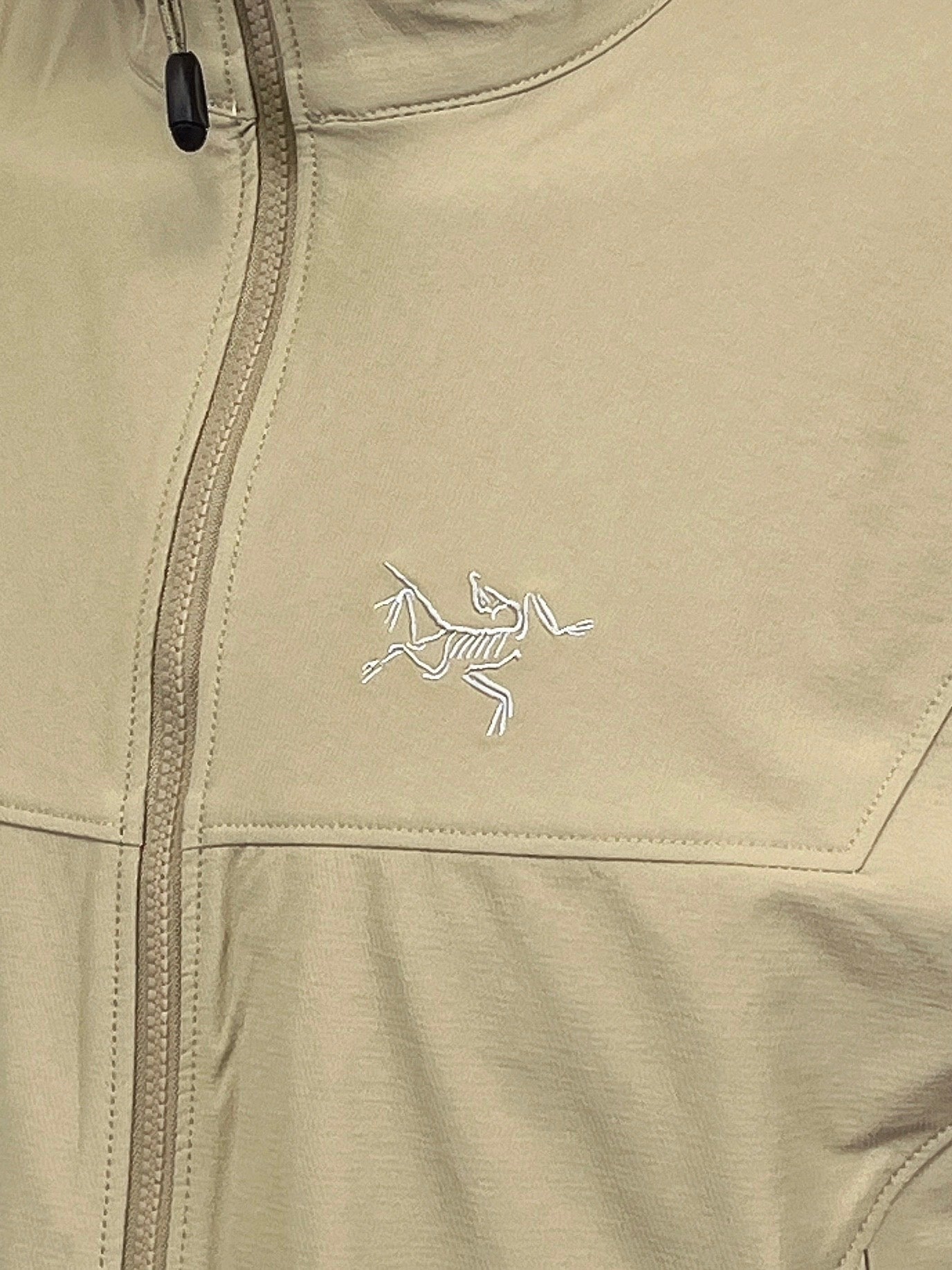 Arc'teryx Men's Hooded Softshell Jacket – Khaki | Outdoor & Everyday Wear