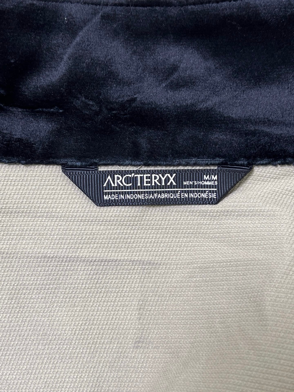 Arc'teryx Men's Hooded Softshell Jacket – Khaki | Outdoor & Everyday Wear