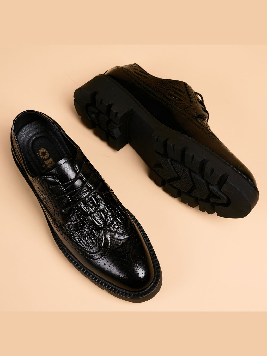 Handcrafted genuine leather shoes product view
