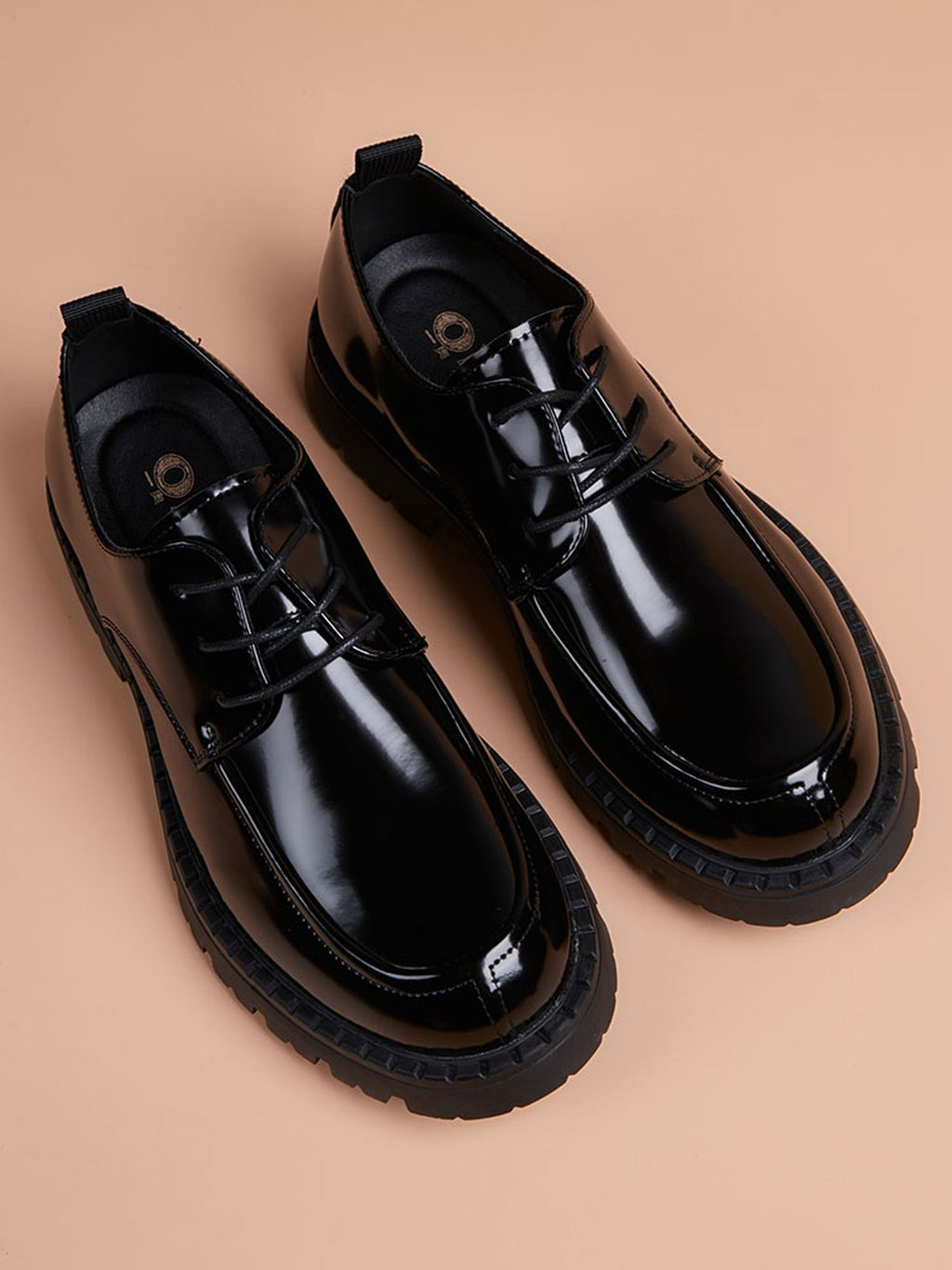 Handcrafted genuine leather shoes product view