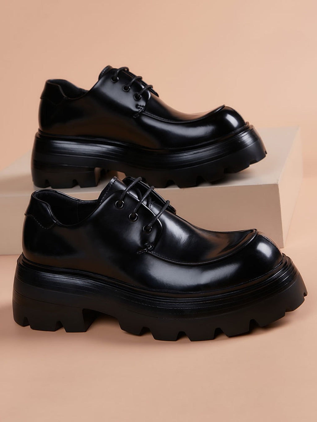 Handcrafted genuine leather shoes product view