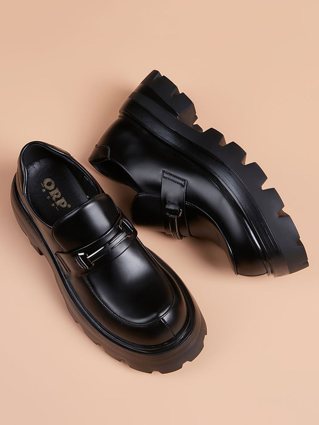 Handcrafted genuine leather shoes product view