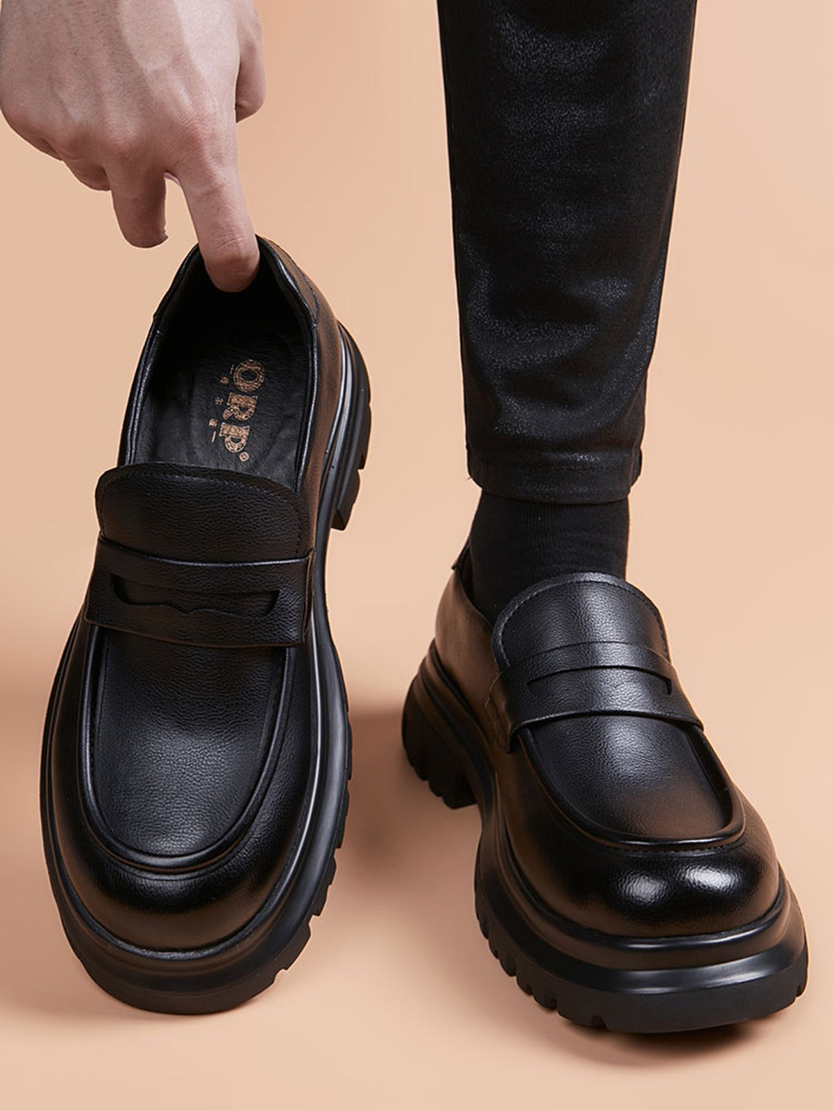 Handcrafted genuine leather shoes product view