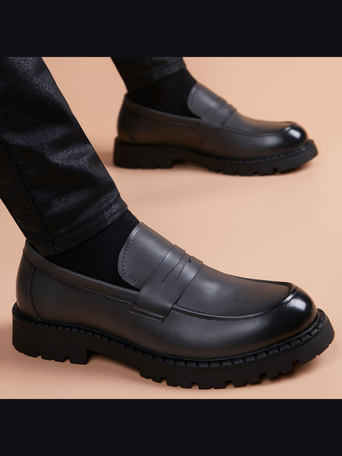 Gray handcrafted genuine leather shoes - color image