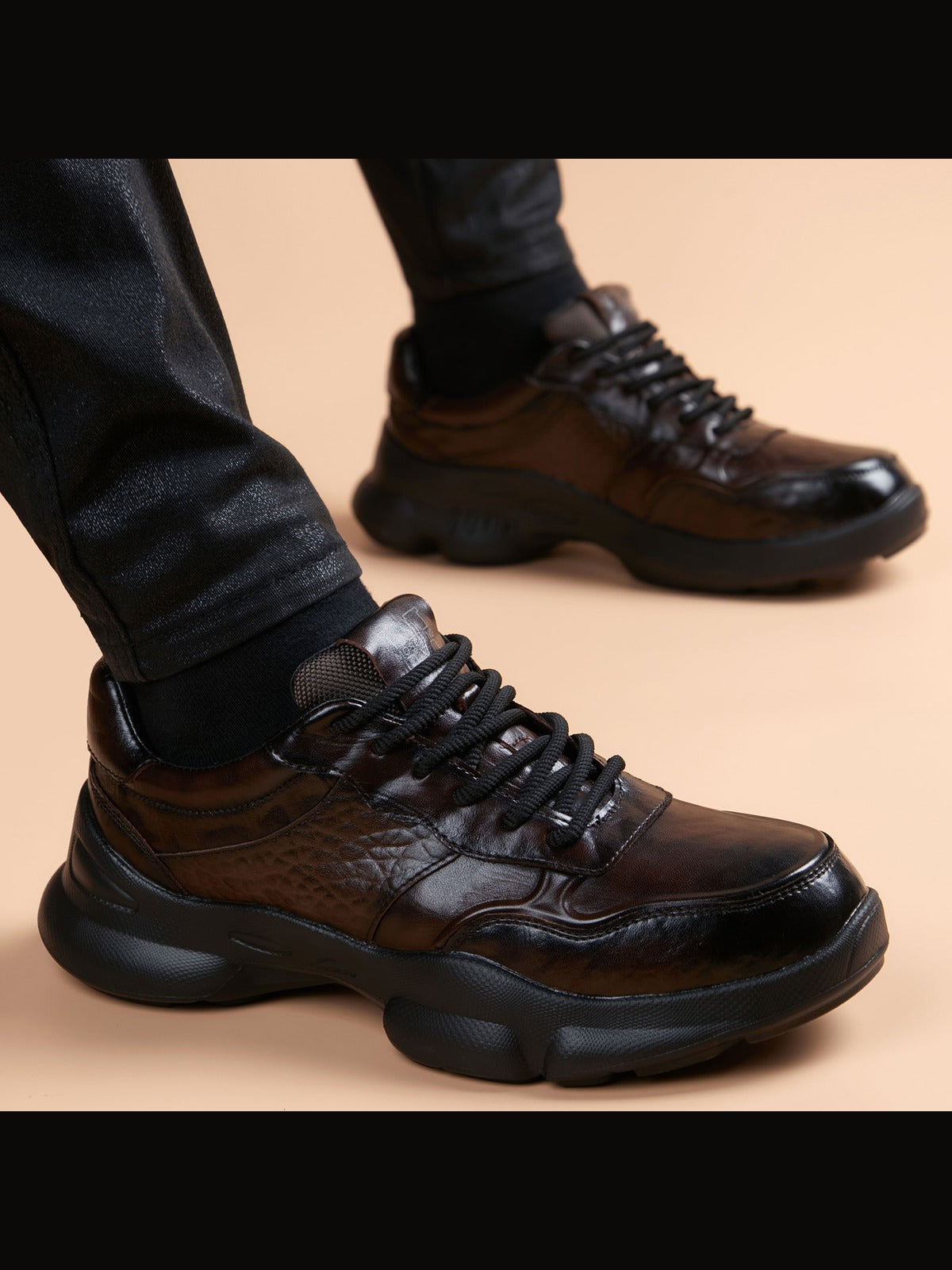 Brown handcrafted genuine leather shoes - color image